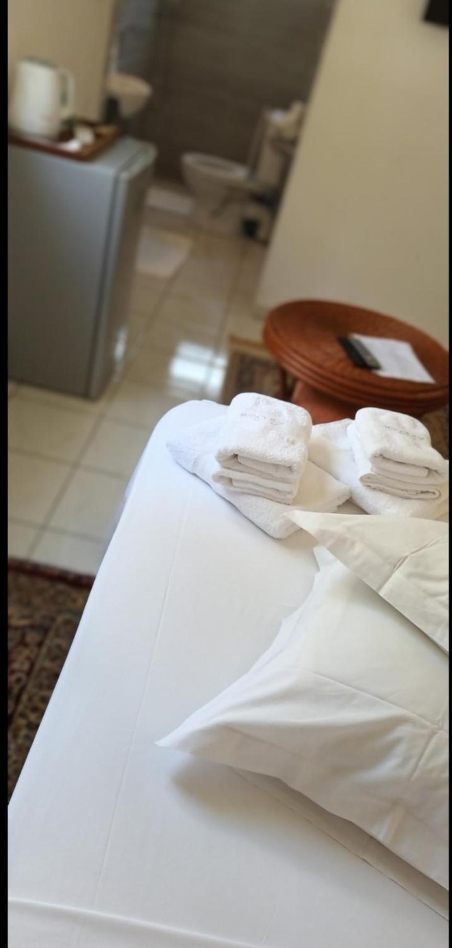 Chambre Climatisee 波尔兰特 外观 照片